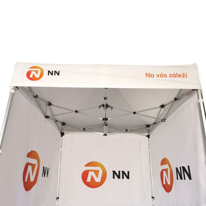 Plastikowy namiot imprezowy